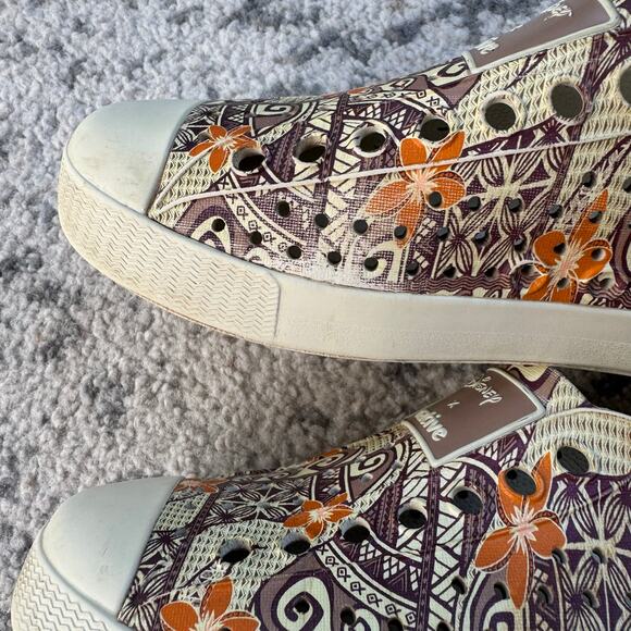 Disney x Native Patterned Slip-On Shoes Moana Size 5 Women’s - Picture 6 of 9